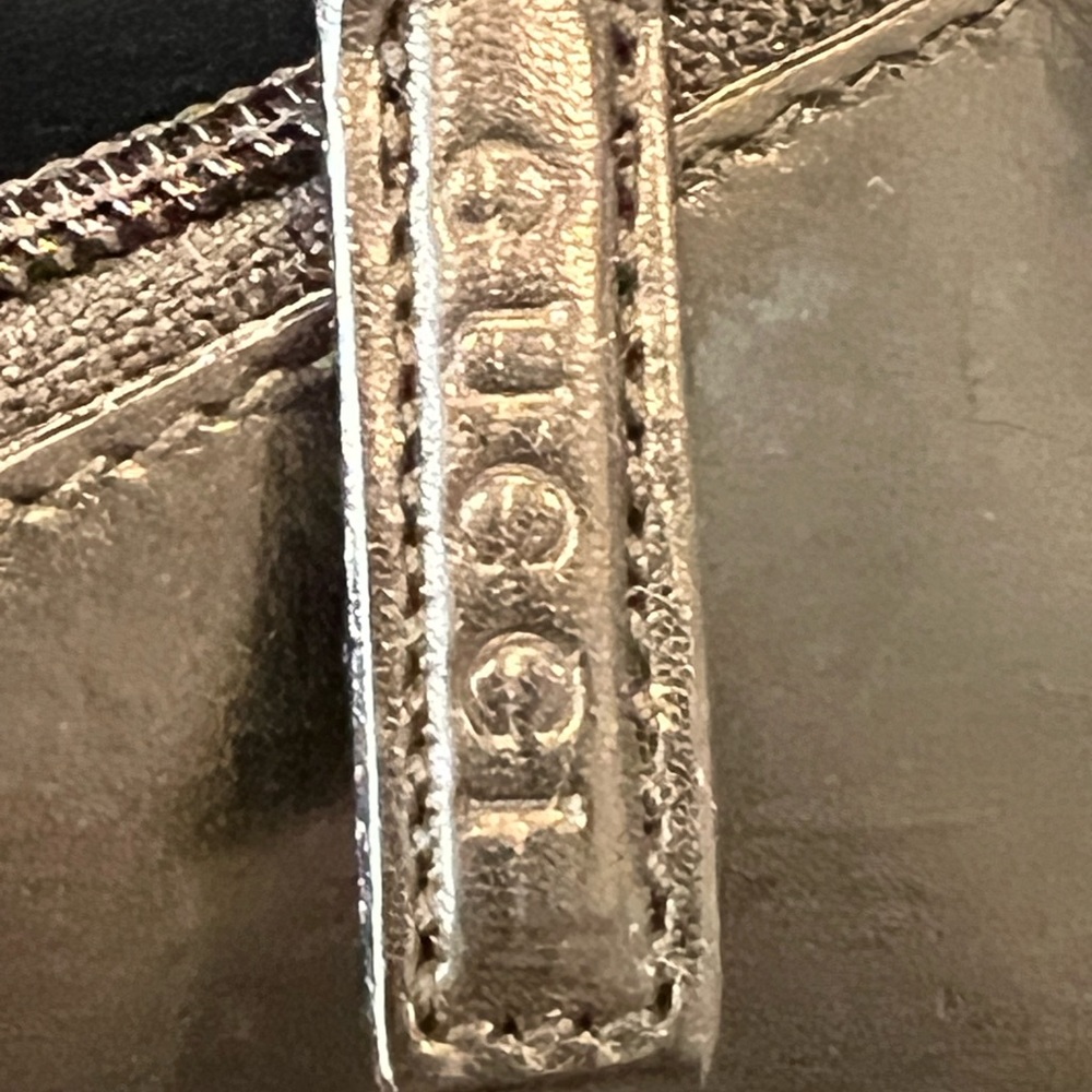 Gucci Vintage Leather Shoulder Bag With Pouch - Picture 9 of 9